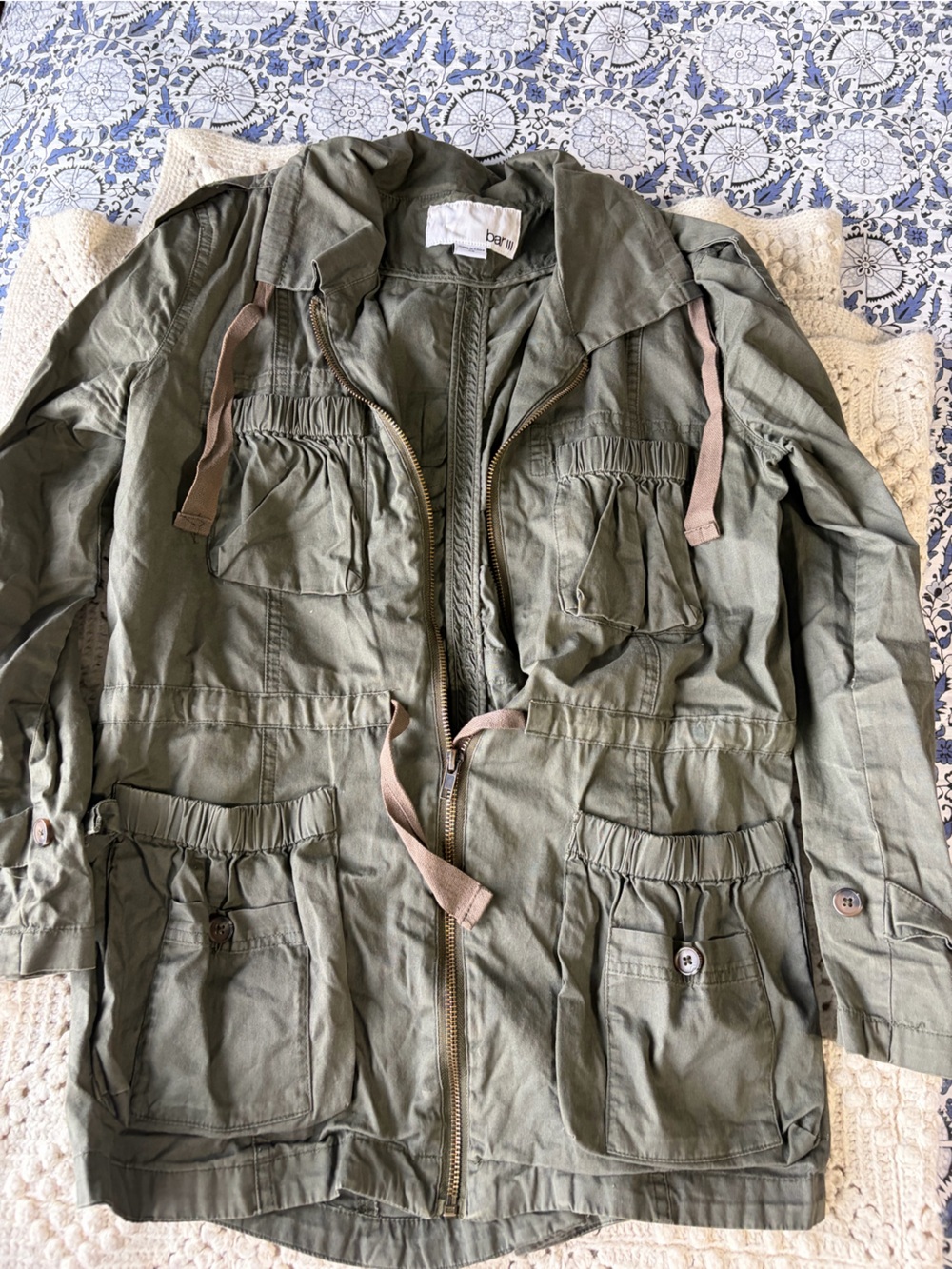 Bar III XS Army Green Utility Anorak Jacket GUC. Versatile